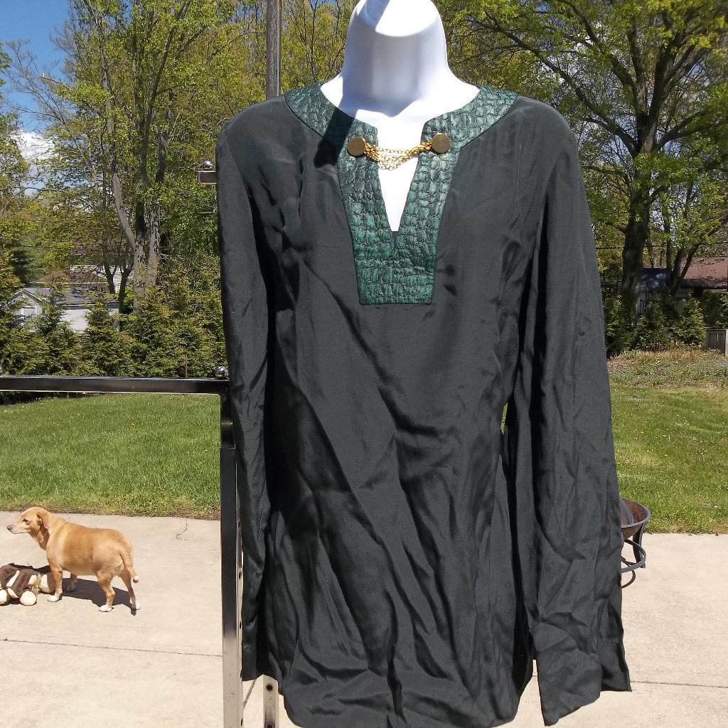 Nwt Worth Black&Green Silk Blouse M